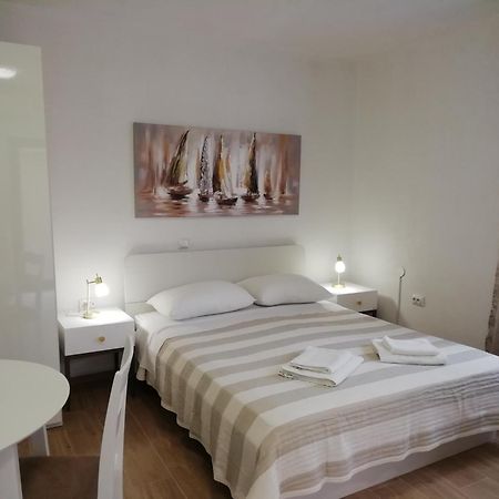 Apartments Valentina-B Nin Εξωτερικό φωτογραφία