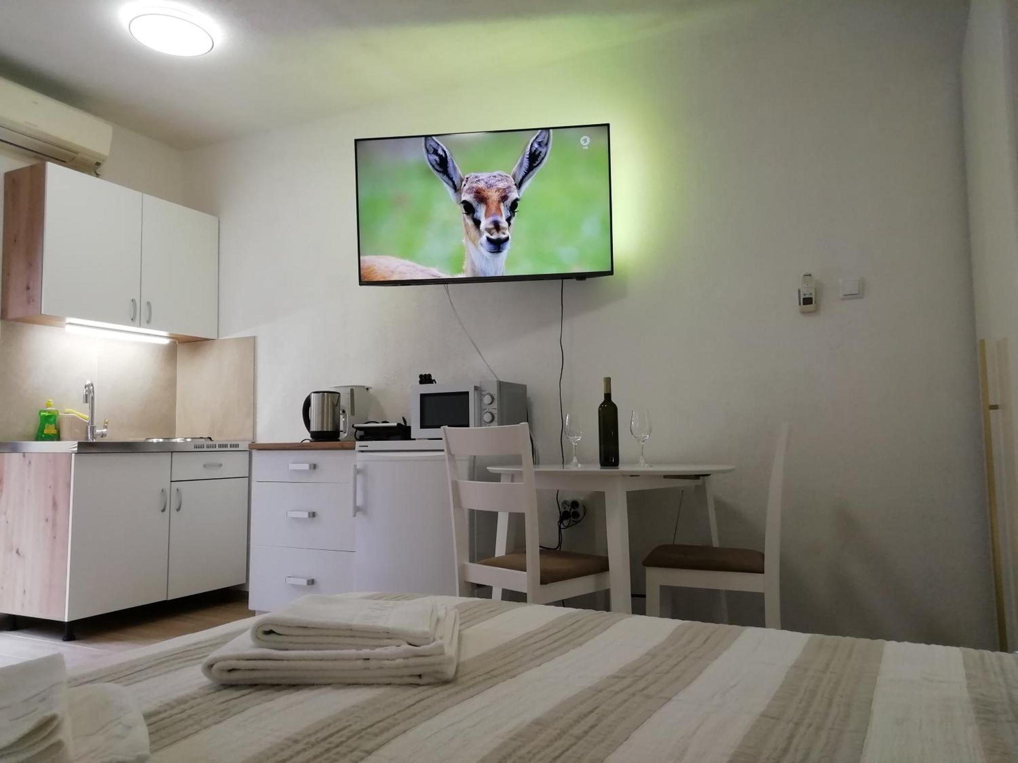 Apartments Valentina-B Nin Εξωτερικό φωτογραφία