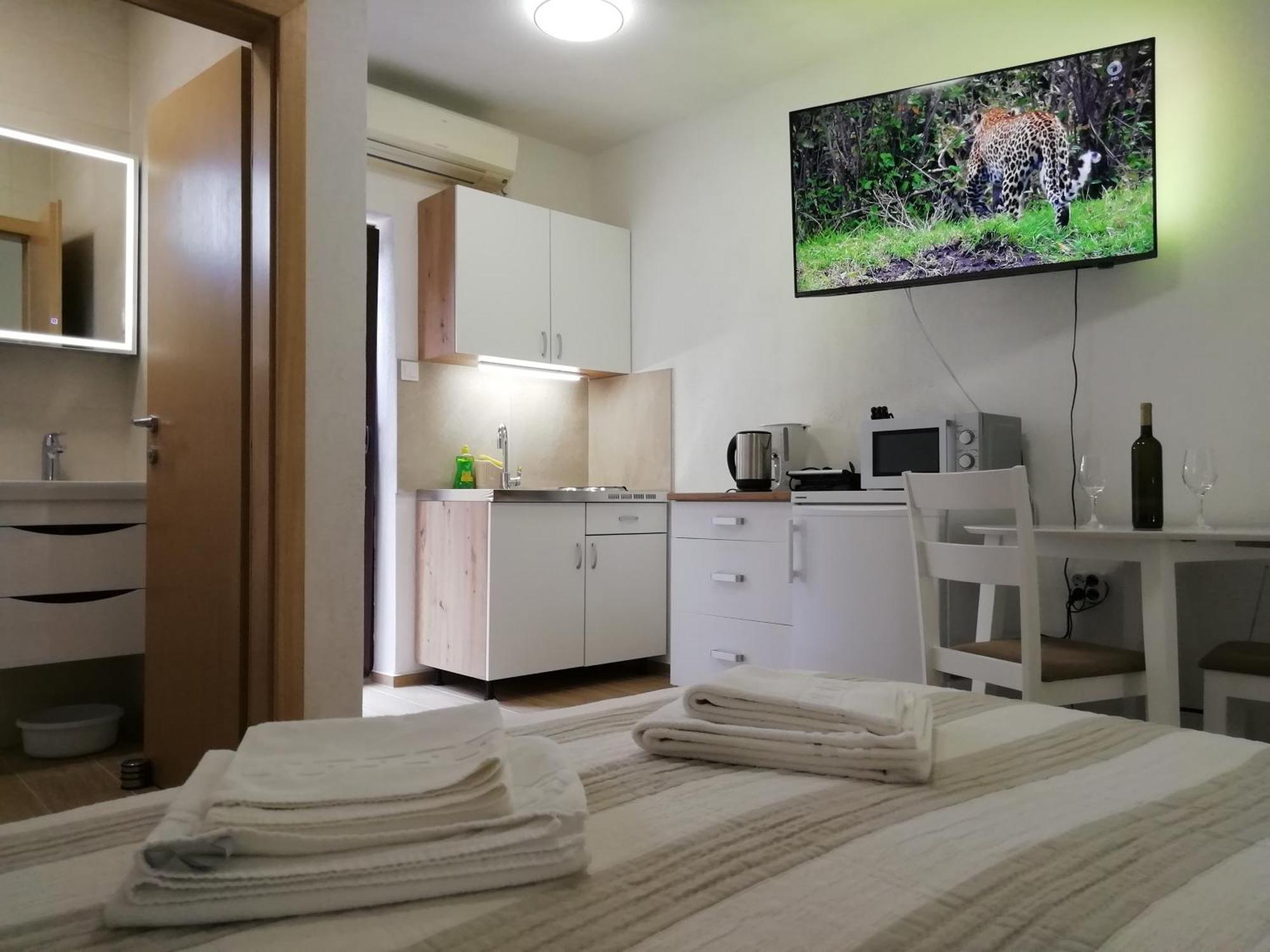 Apartments Valentina-B Nin Εξωτερικό φωτογραφία
