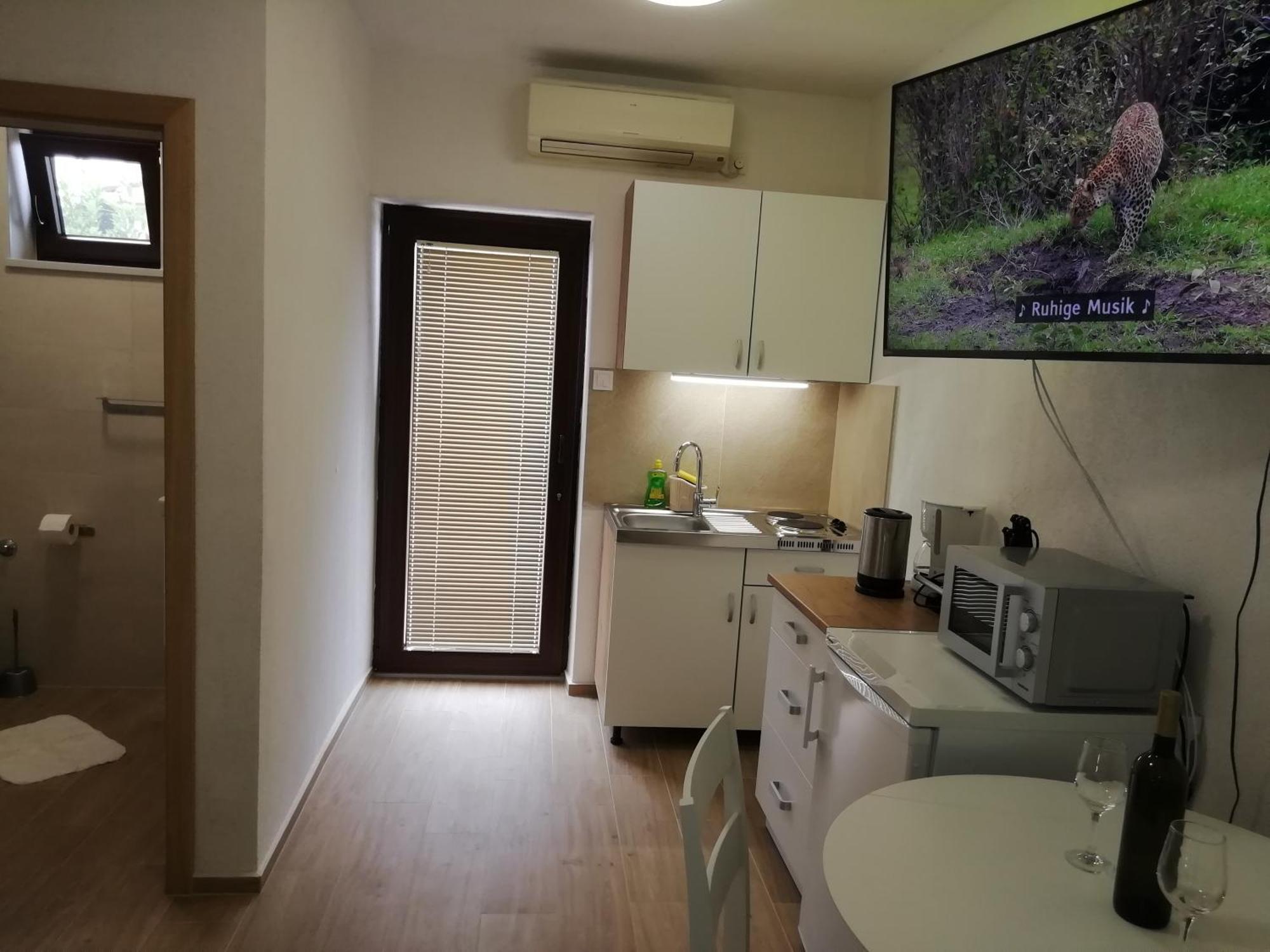 Apartments Valentina-B Nin Εξωτερικό φωτογραφία