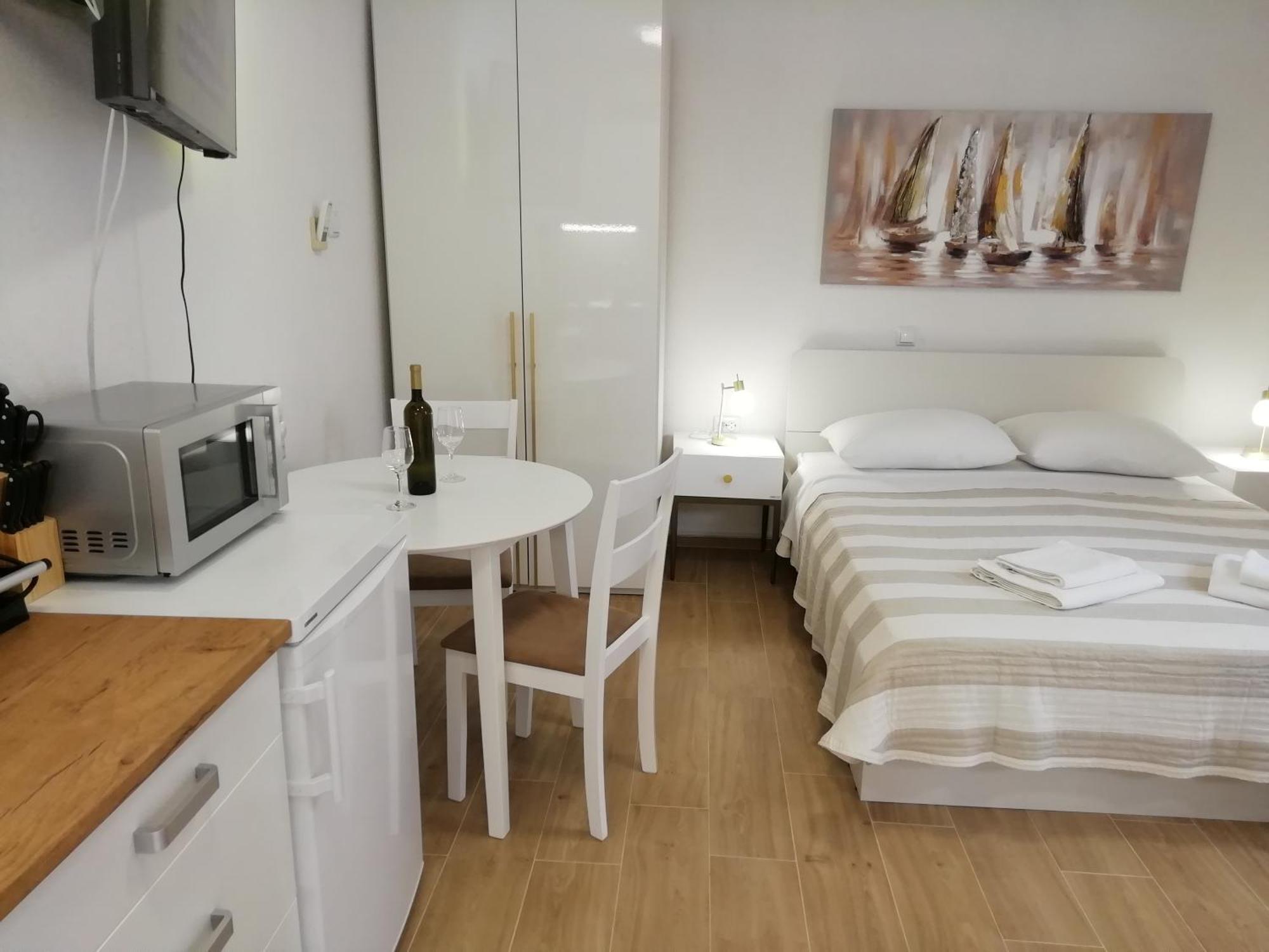 Apartments Valentina-B Nin Εξωτερικό φωτογραφία