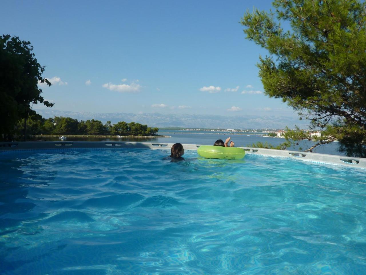 Apartments Valentina-B Nin Εξωτερικό φωτογραφία